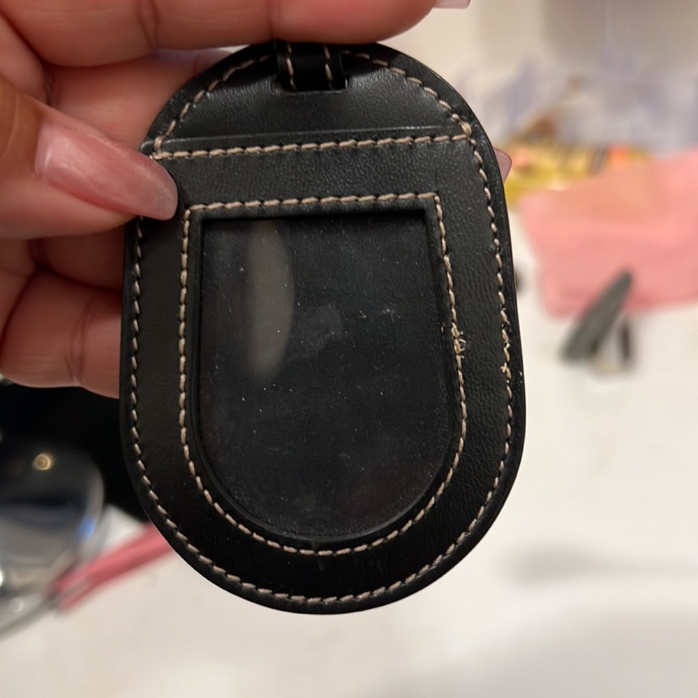Gucci Leather Luggage Tag - Picture 4 of 4